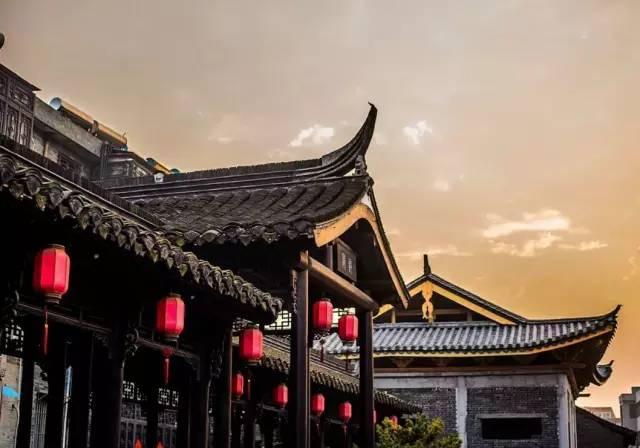 北塔区教育局召开全面从严治党暨师德师风建设工作会议